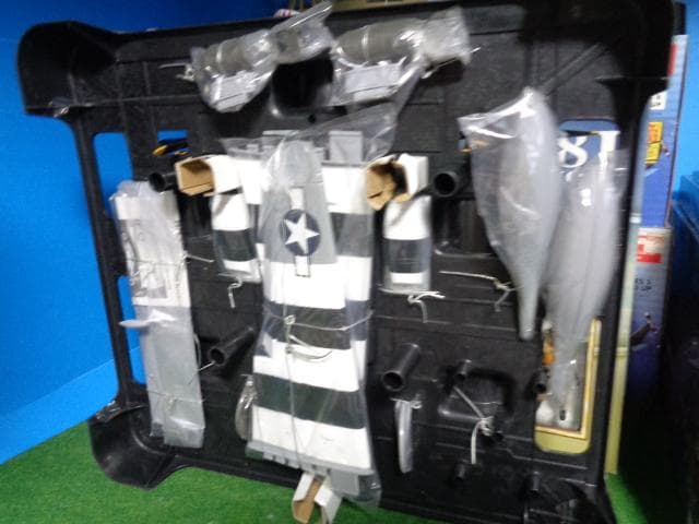 稀少!!21st 1/18 P-38 ライトニング