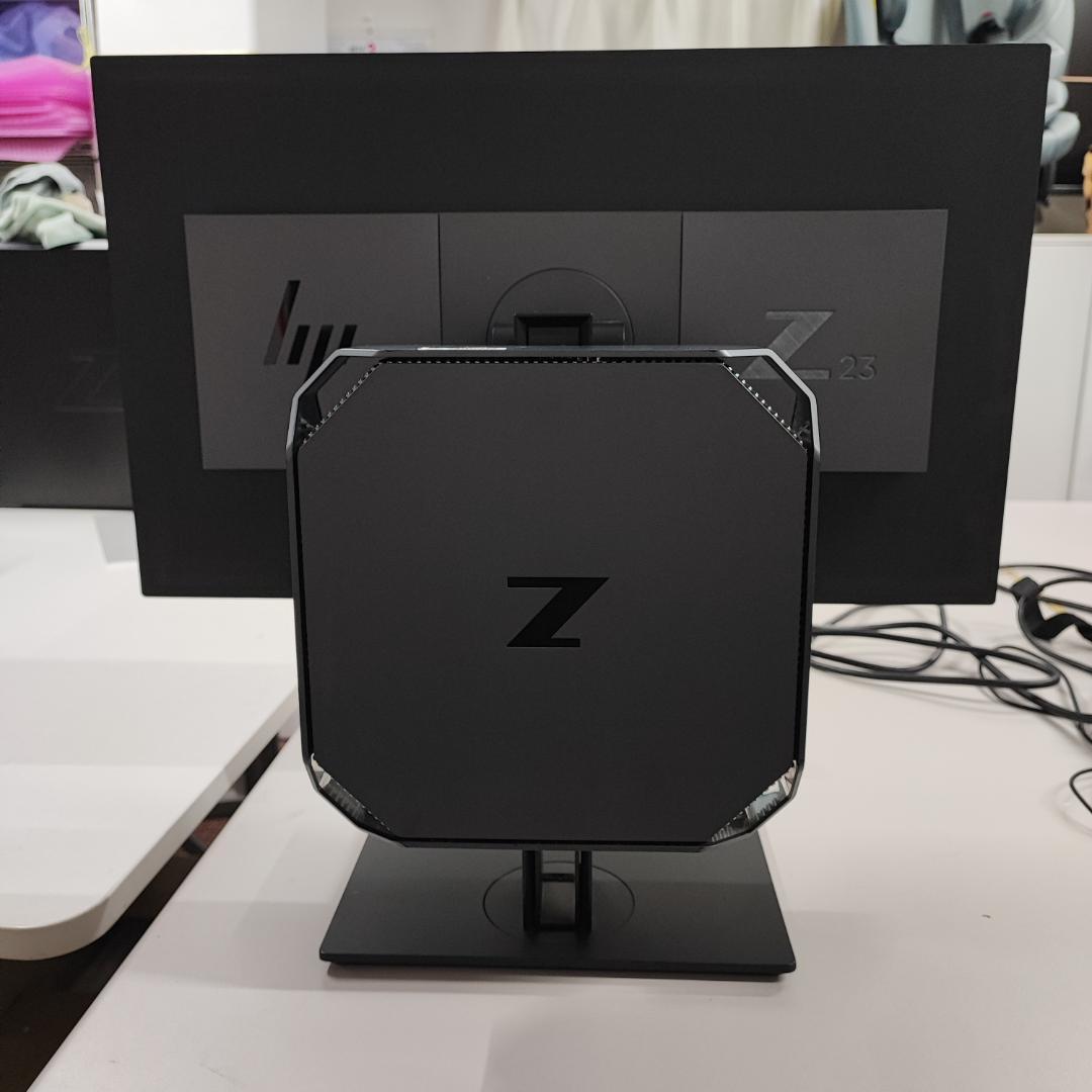 セット品　HPZ2Mini G4/Xeon E-2236/P600 HPz23