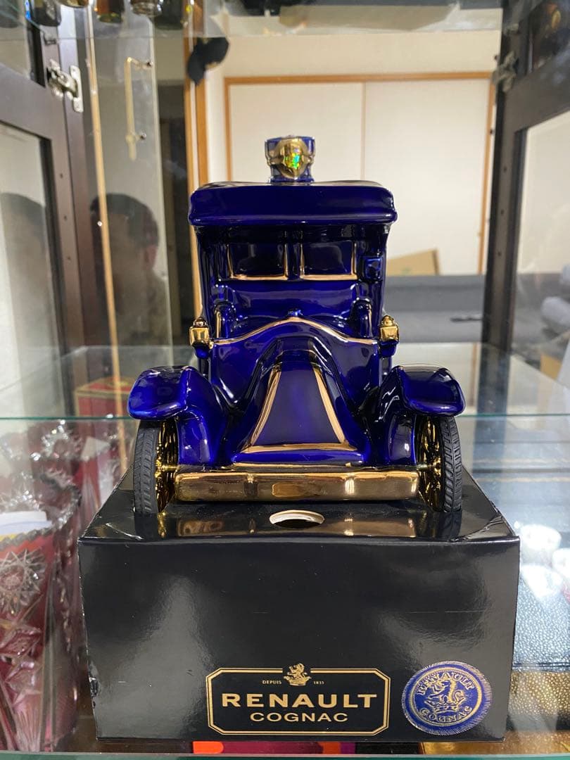 ブランデー RENAULT COGNAC CARTE NOIRE EXTRA 700ml.