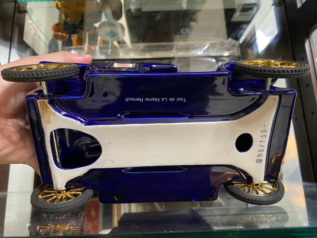 ブランデー RENAULT COGNAC CARTE NOIRE EXTRA 700ml.