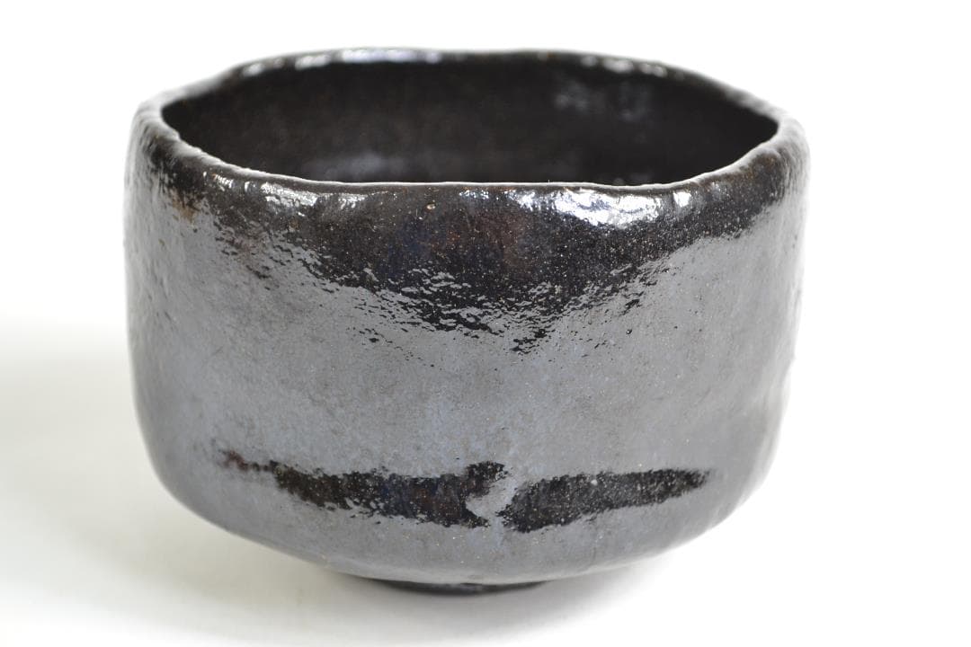 大徳寺高桐院塔頭上田義山師書付「瑞雲」黒茶碗　政所窯