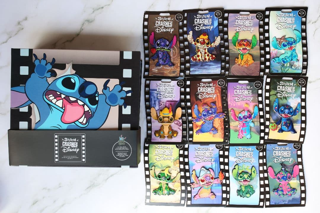 新品未使用　Stitch Crashes　スティッチ　ピンバッジ　ホルダー