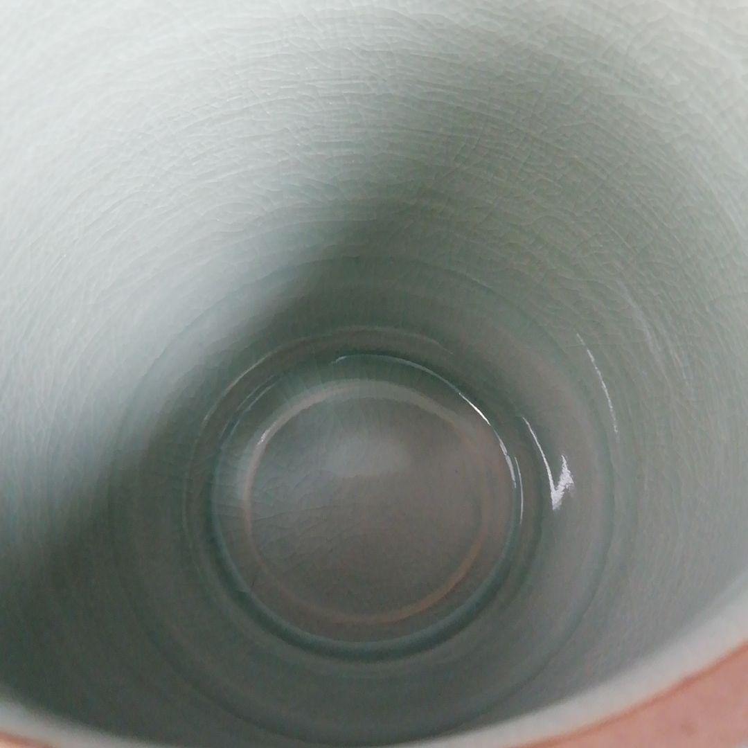 Ｗ７３　水指　『青磁透刻』『芋頭水指』『金世龍 作』　共箱　茶道具