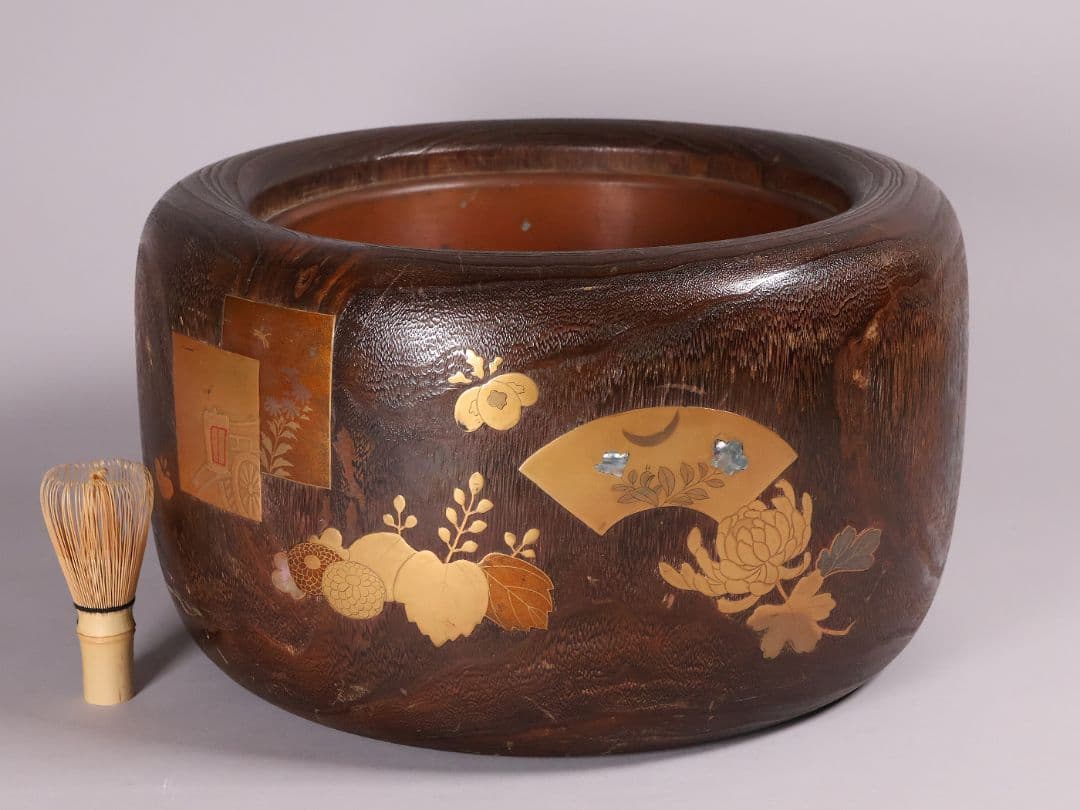 尺参 桐火鉢 金蒔絵 螺鈿細工 幅38.8cm 桐紋 菊 草花 扇面【MB31】