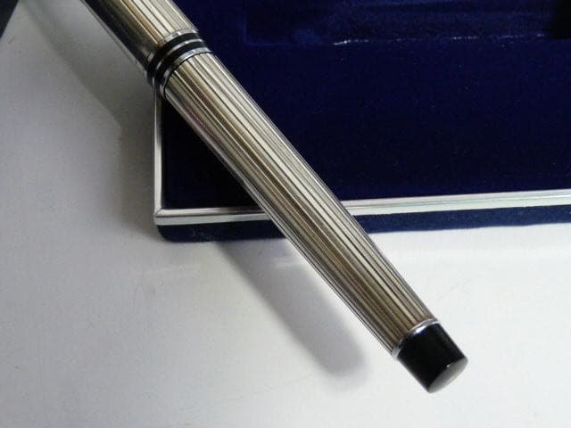 未使用　AURORA イプシロン 万年筆 スターリングシルバー 14金 字幅M