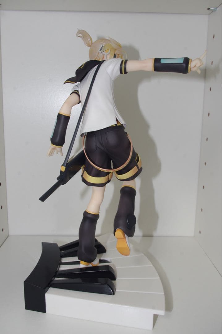 鏡音レン 1/7 スケールフィギュア Tony Ver.