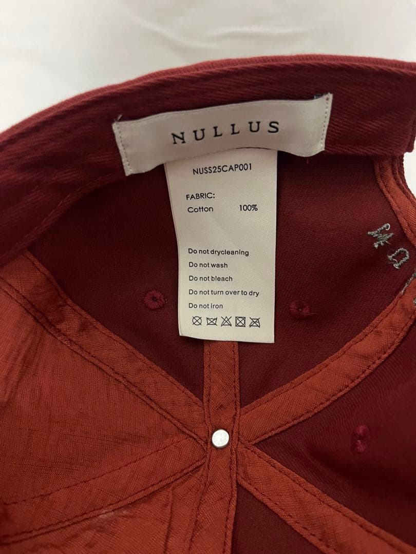 NULLUS ヌルース　25ss HOMME ALONE キャップ