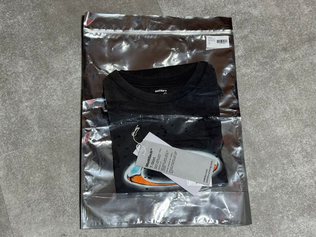 本国限定 satisfy running MothTech Oakley T