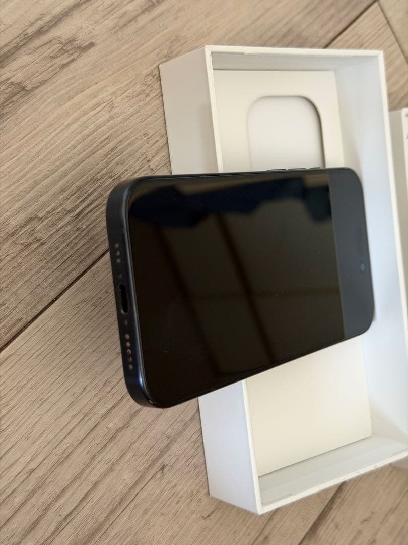 （おまけ付き）iPhone 15 Pro 256GB ·SIMフリー