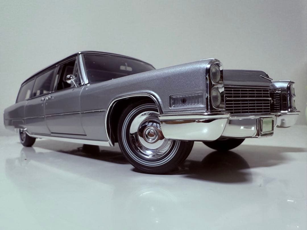 GL/'66 Cadillacキャデラック Limousineリムジン1/18