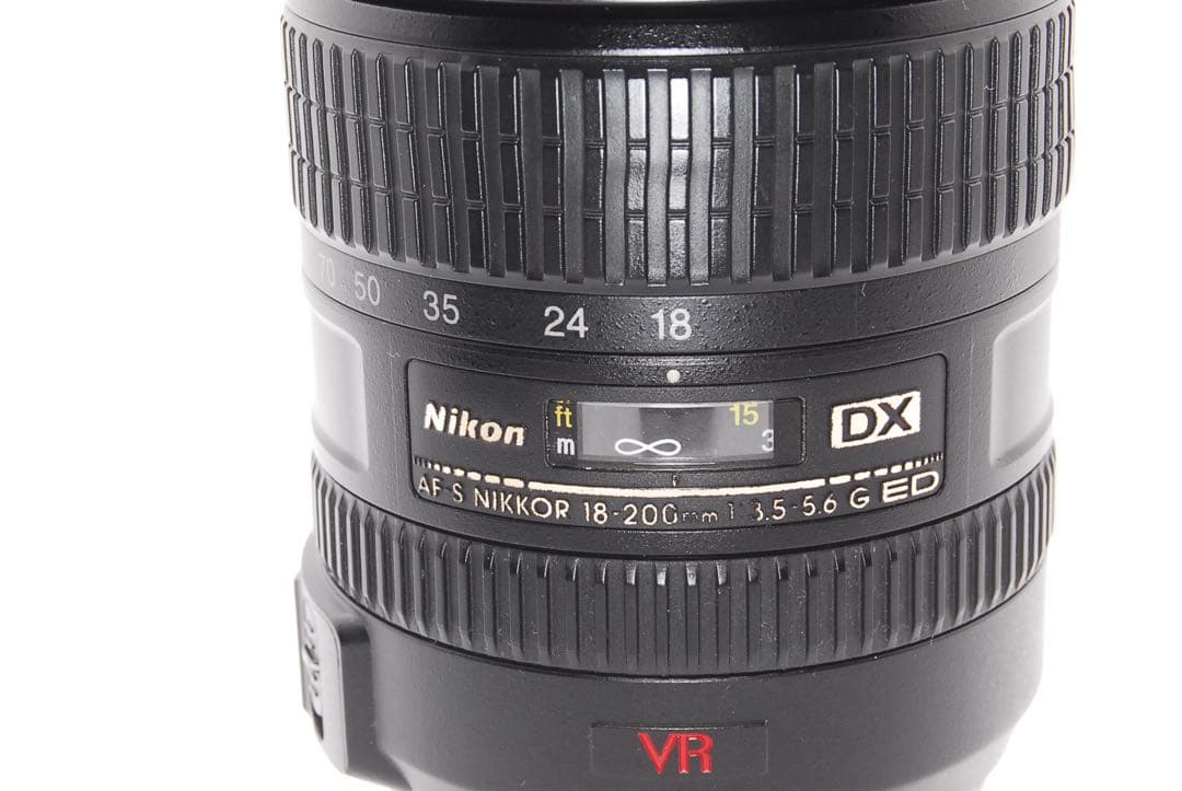 広角～望遠 Nikon 18-200mm VR 軽量レンズ 高倍率ズームレンズ