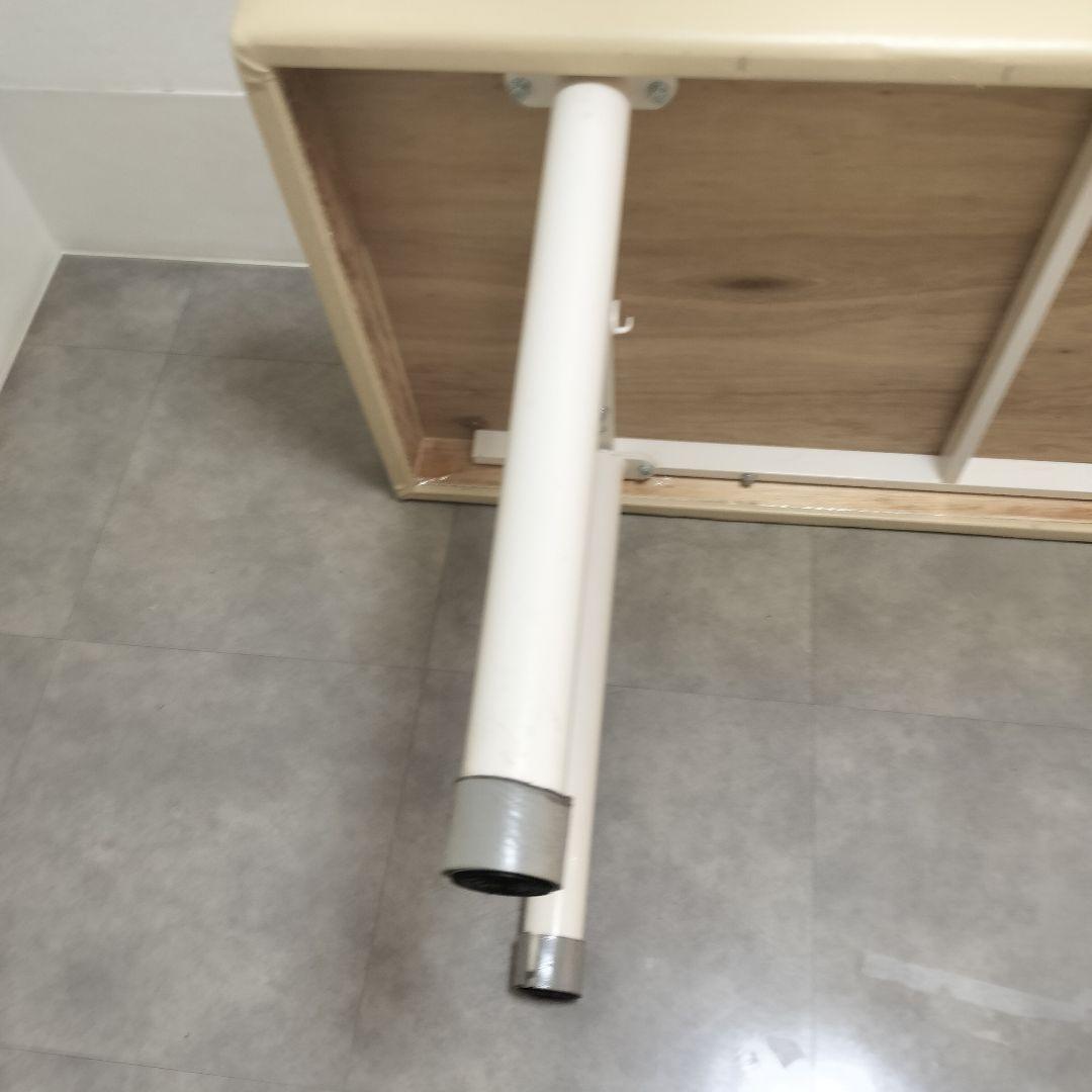 Takadaマッサージベッド施術ベッドエステベッド・整体ベッド（脚４本外し同梱）