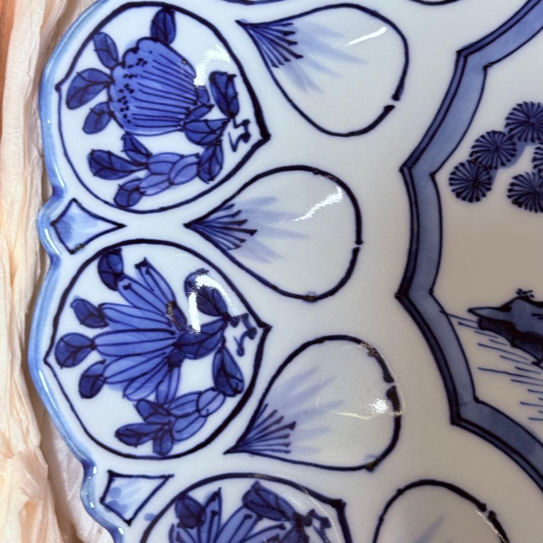 肥前南河原源右衛門　作　染付草花文　皿　源右衛門窯　直径30㎝　尺皿　本物