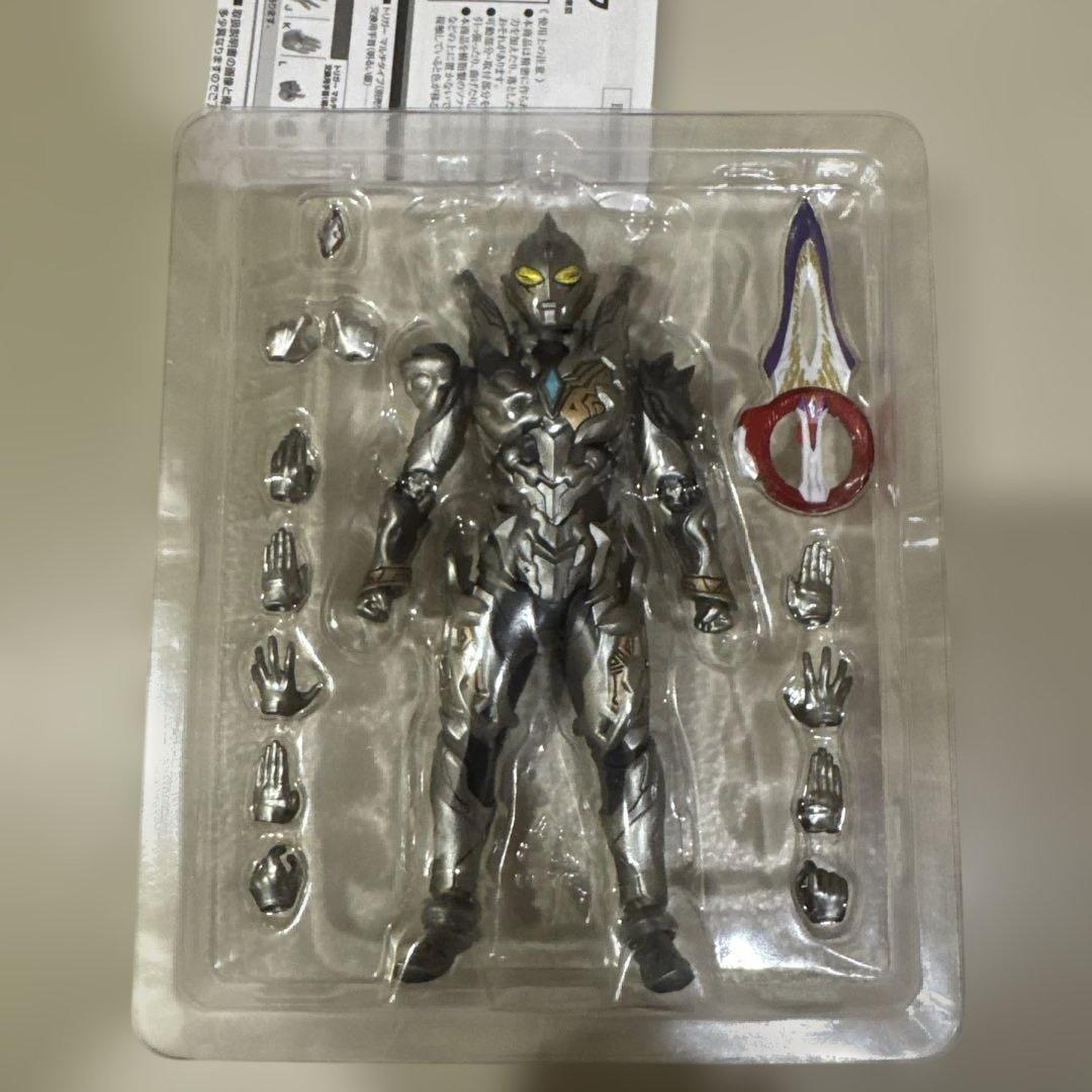 S.H.Figuarts トリガーダーク