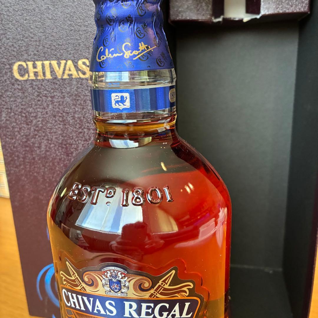 シーバスリーガル18年　ゴールドシグネチャー　ウイスキー　青