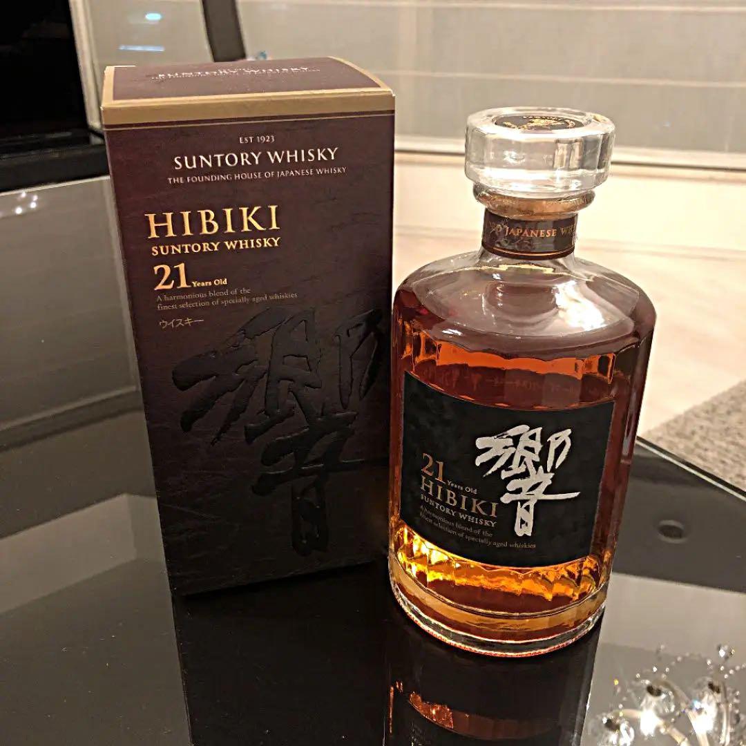 サントリー 響21年 700ml