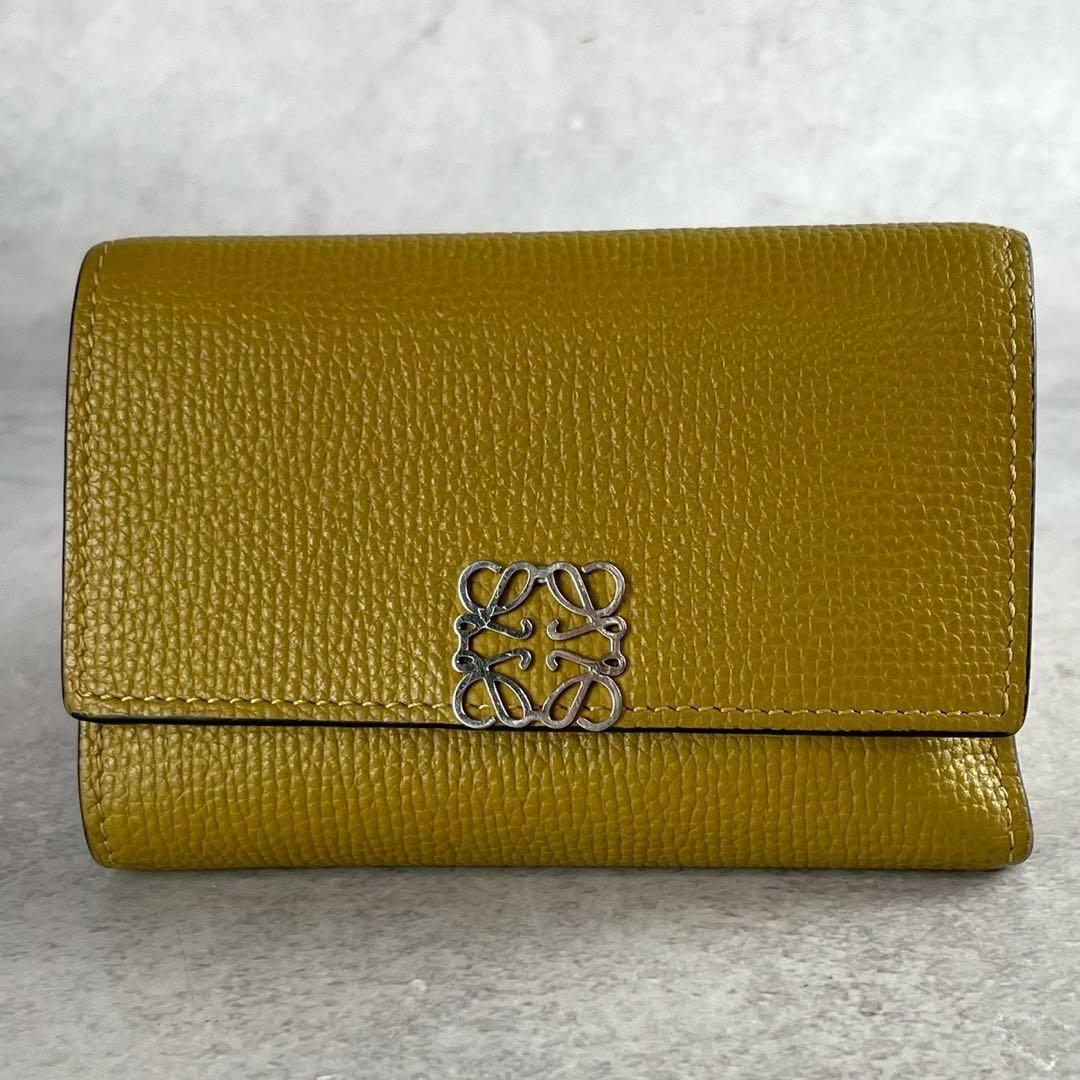 【美品】ロエベ トライフォールド アナグラム タン 三つ折り財布