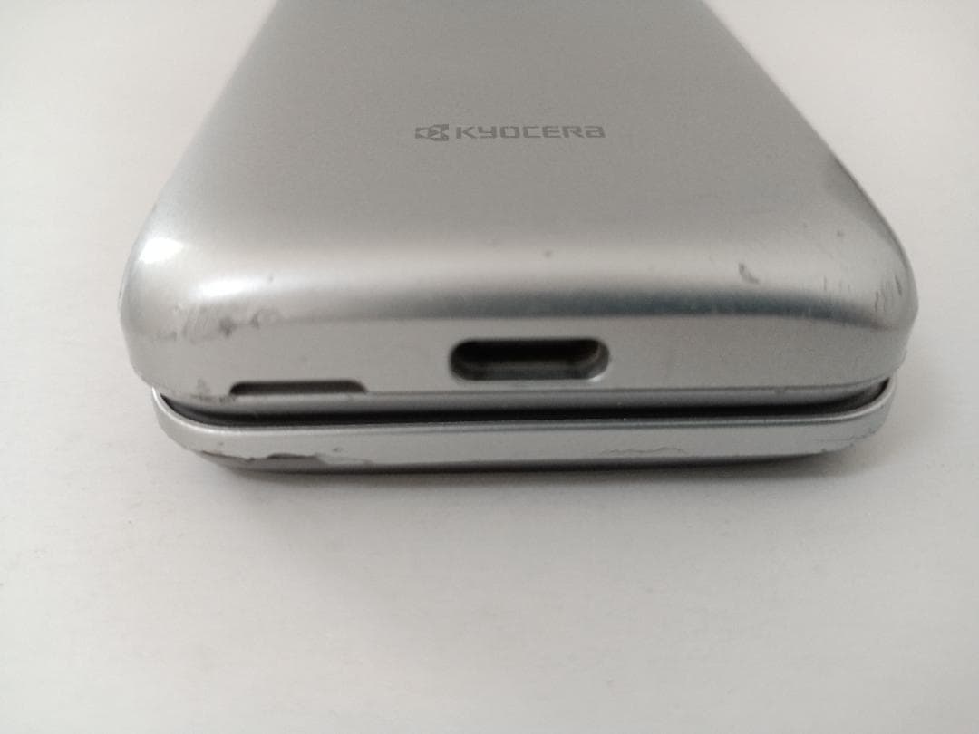 ☆ SoftBank DIGNO ケータイ3 902KC シルバー