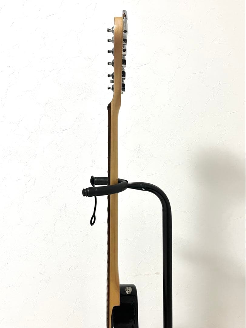 ZO-3【アンプ内蔵ミニエレキギター】ブラックカラー