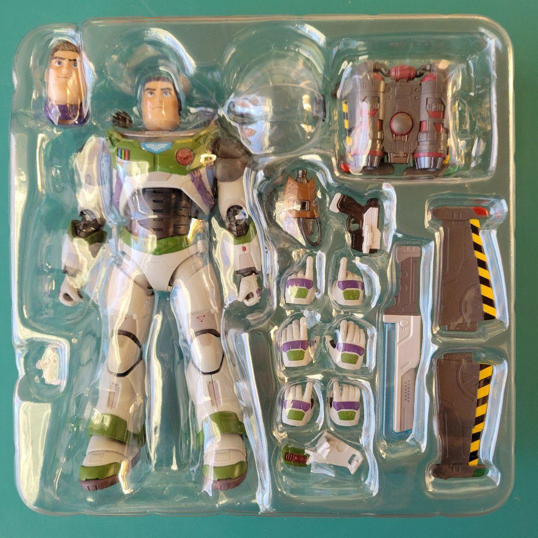 S.H.Figuarts フィギュアーツ バズライトイヤー　アルファスーツ