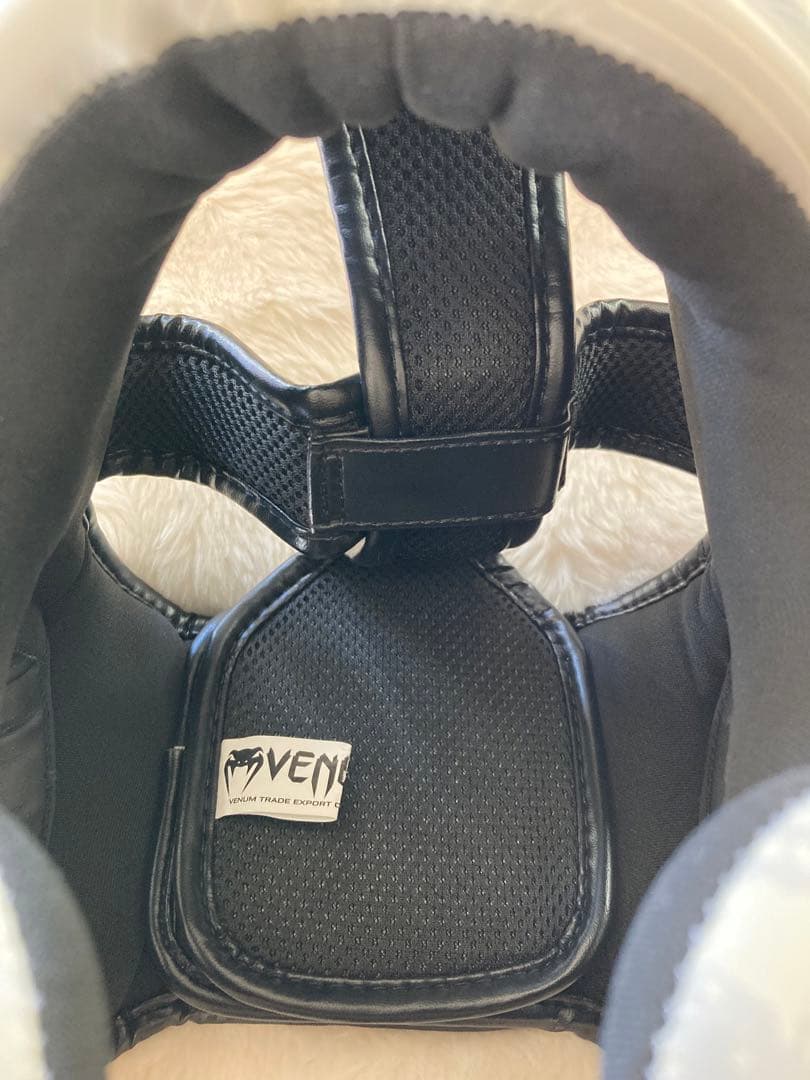 Venum Elite ヘッドギア - ホワイト/カモ　Mサイズ