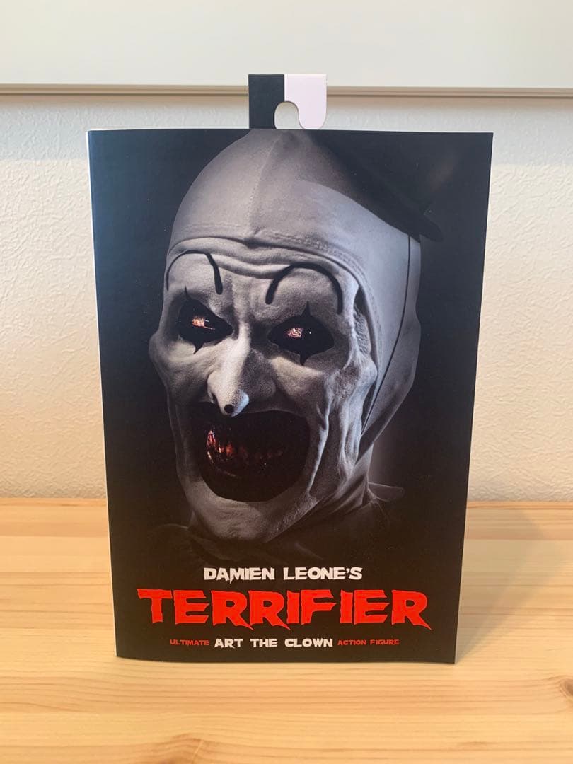 NECA 【テリファー】アート・ザ・クラウン　フィギュア