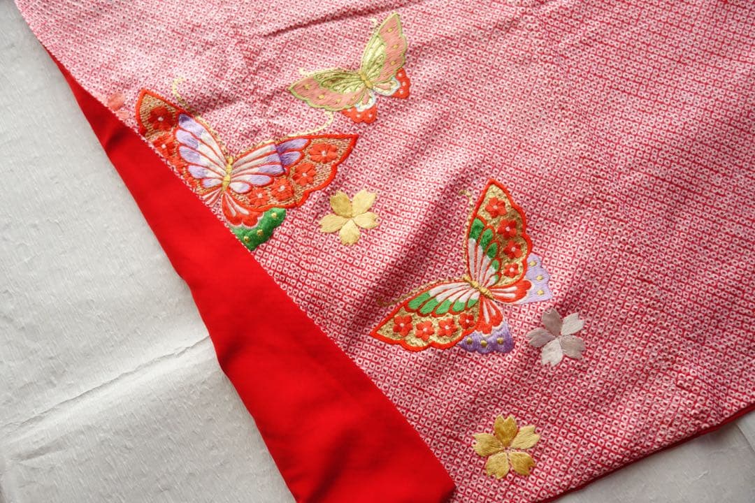 セット　総絞り　総刺繍　四つ身　七五三　着物　帯　長襦袢
