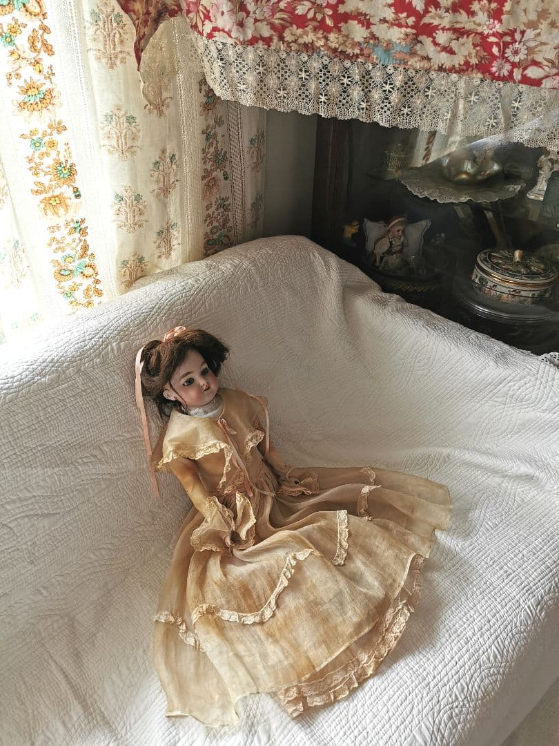 アンティーク ドイツ ビスクドール グレイッシュブルーアイ オーガンジードレス