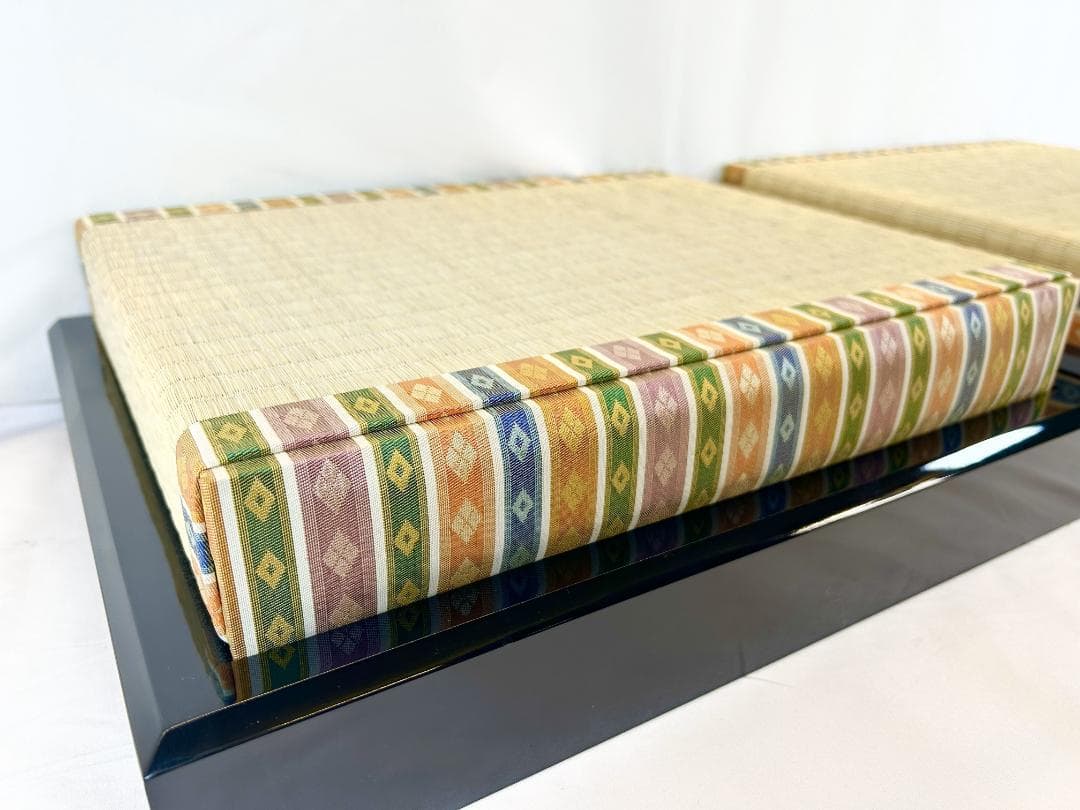 r7-3-10-18 親王台　極上7番　木製京式　黒塗艶有　飾り台　玉台　雛道具