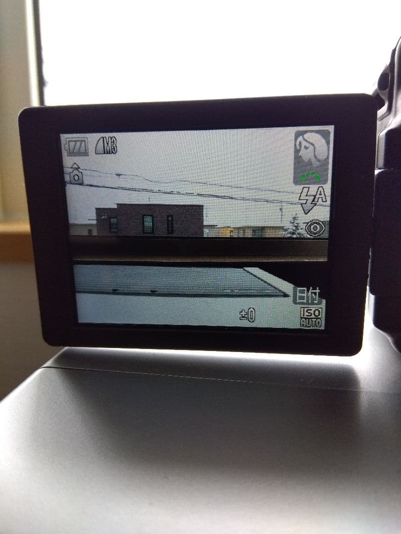 キヤノン PowerShot G11コンパクトデジカメ（充電器付）お値下げ!