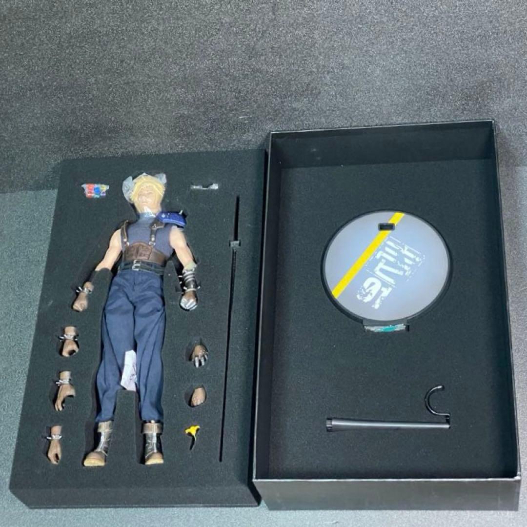 VTS toys クラウド・ストライフ 1/6 アクションフィギュア FF7R