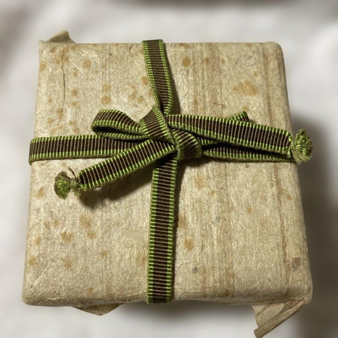 J-14 香合　芳山銘　堆朱　茶道具　共箱付　アンティーク　雑貨　美術品　工芸品