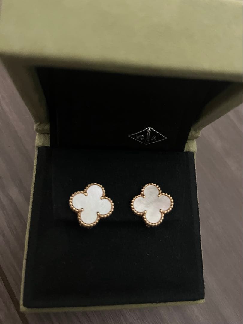 VanCleef&Arpels ♡ヴィンテージアルハンブラマザーオブパール