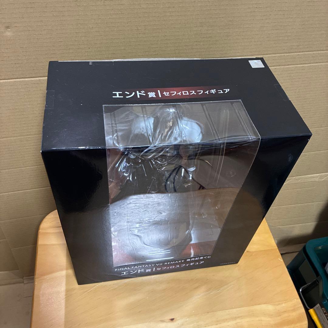 未開封　FINAL FANTASY VII REMAKE セフィロスフィギュア
