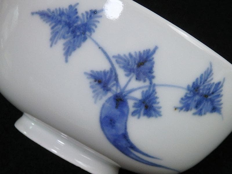 古伊万里　染付　人参に蝶の図　蓋茶碗 江戸期　C452AS-CAy