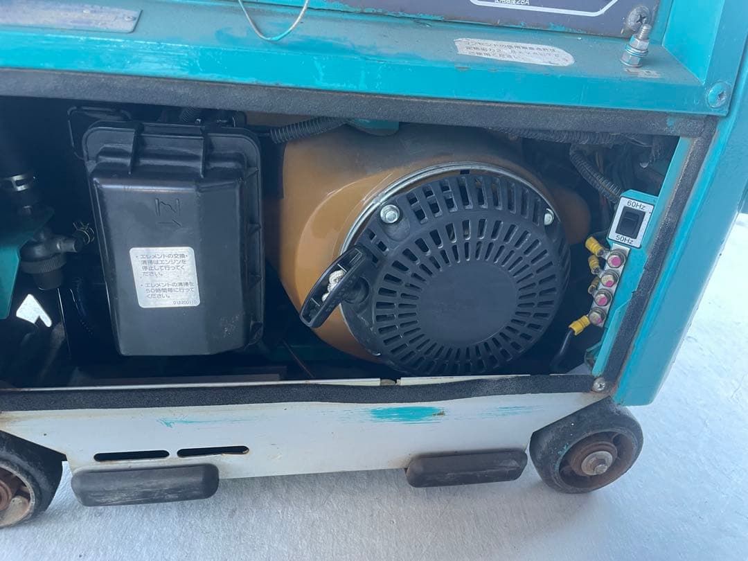 DENYO インバータ防音 ガソリン発電機 GA-2800ES-IV実動品