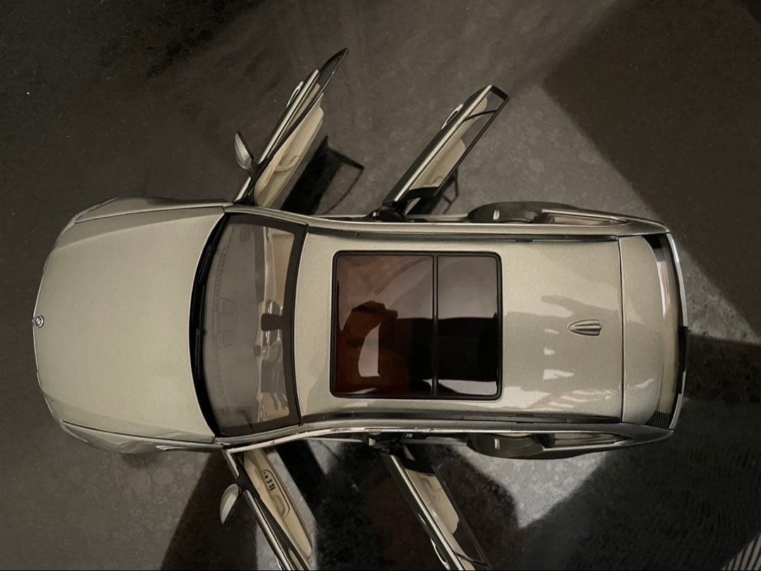 BMW 3シリーズ ミニカー シルバー