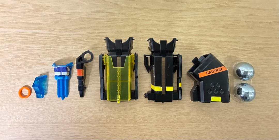 【ジャンク】バトルビーダマン 8体 まとめ売り　dhbアドバンスコア・メタル弾付