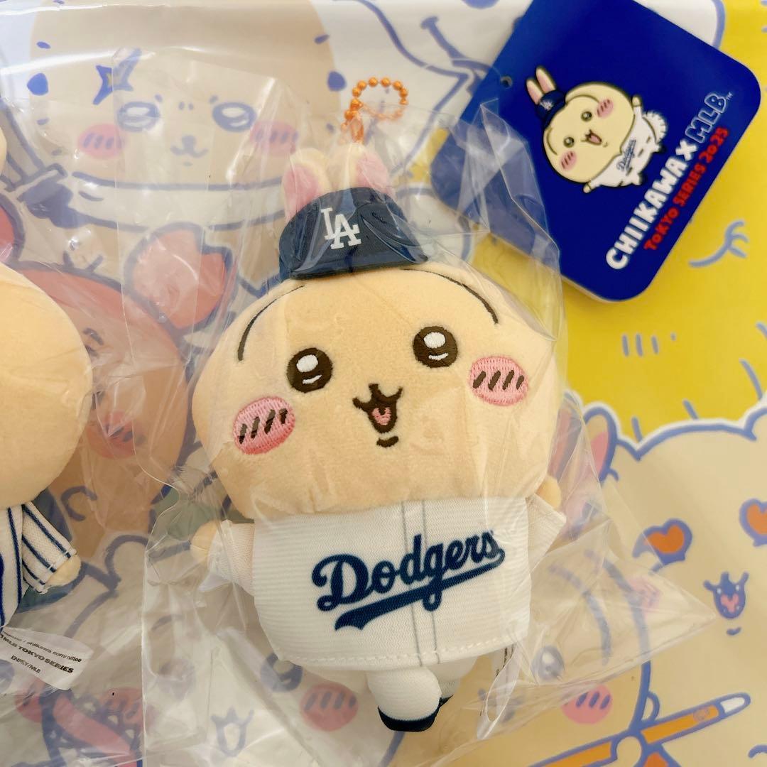★ちいかわ MLB TOKYO ドジャース カブス うさぎ マスコットぬいぐるみ