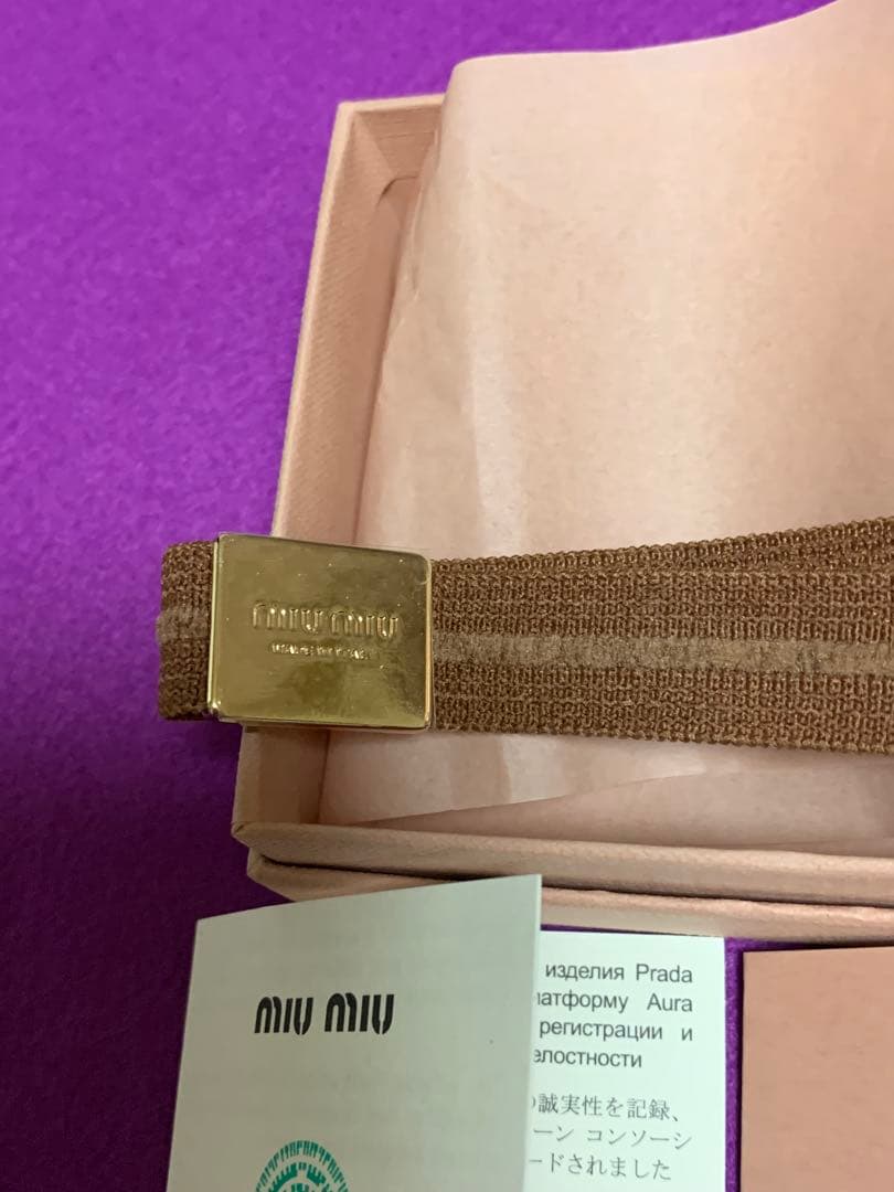 新品　miu miu ヘアバンド⭐︎