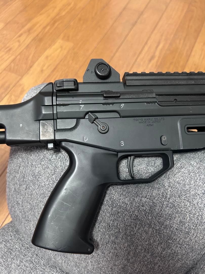 東京マルイ　89式小銃　電動ガン　折り曲げ銃床