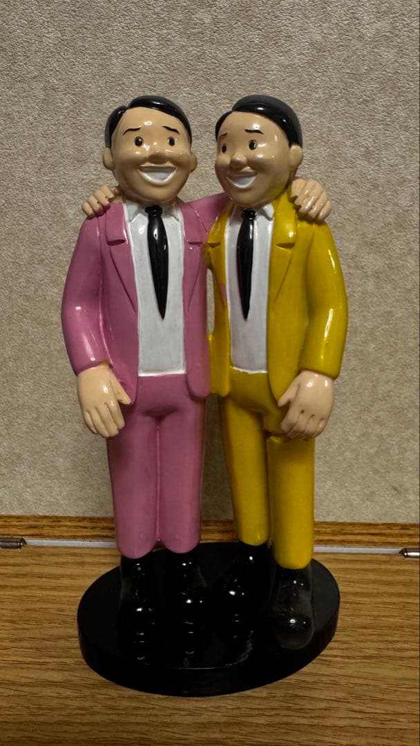 Joan Cornellaホワンコルネラ フィギュア2体セット セラミック