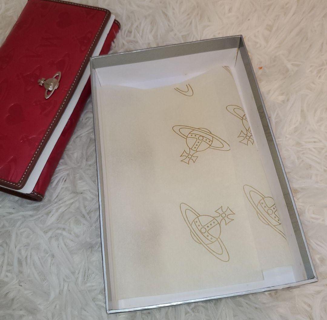 新品未使用　ヴィヴィアン・ウエストウッド レザー 二つ折り財布