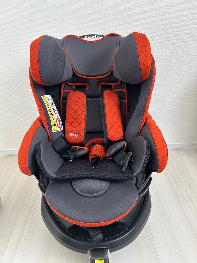 【極美品】Aprica フラディアグロウISOFIXチャイルドシート