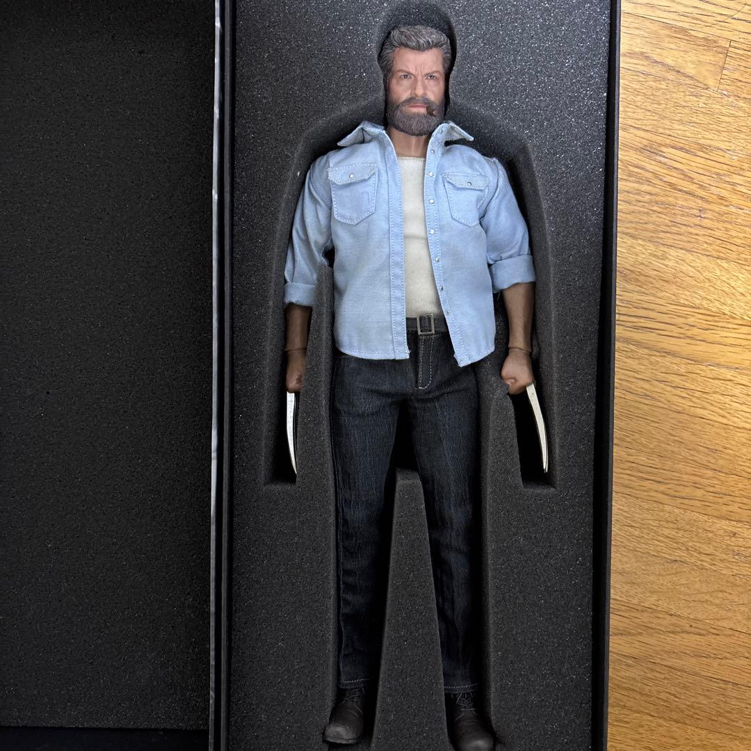 1/6 ウルヴァリン フィギュア ELEVEN製 ローガン 可動 美品 爪付き