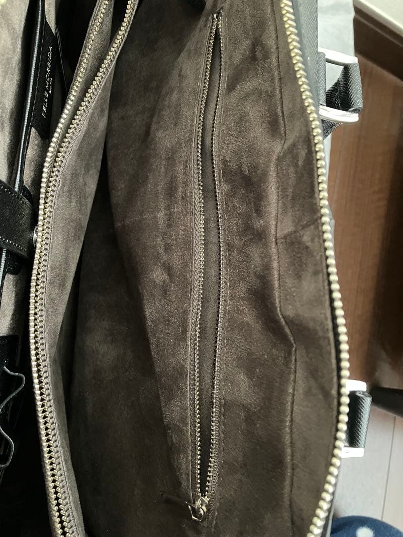 美品　ペッレモルビダ　キャピターノ　ビジネスバッグ　※12/25 12時まで