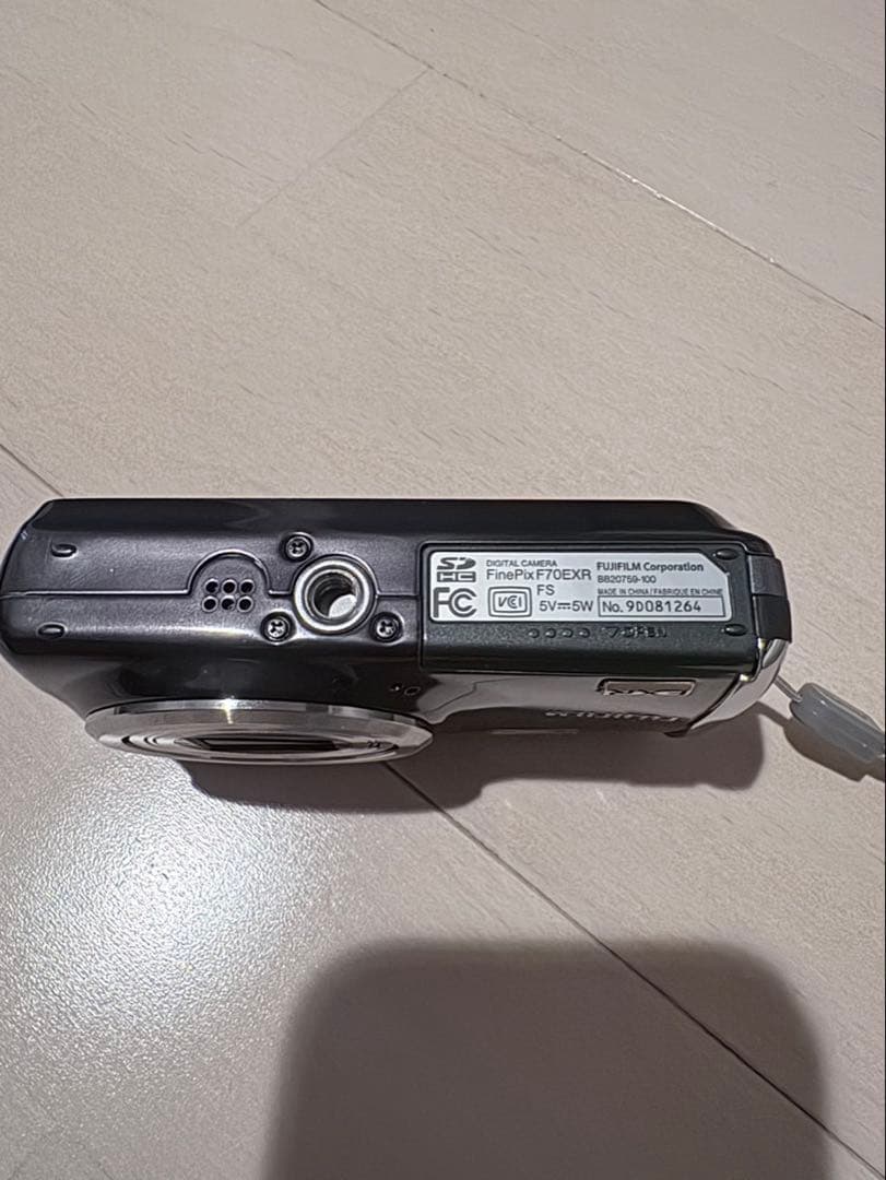 FinepixF70EXR コンパクトデジカメ 付属品完備