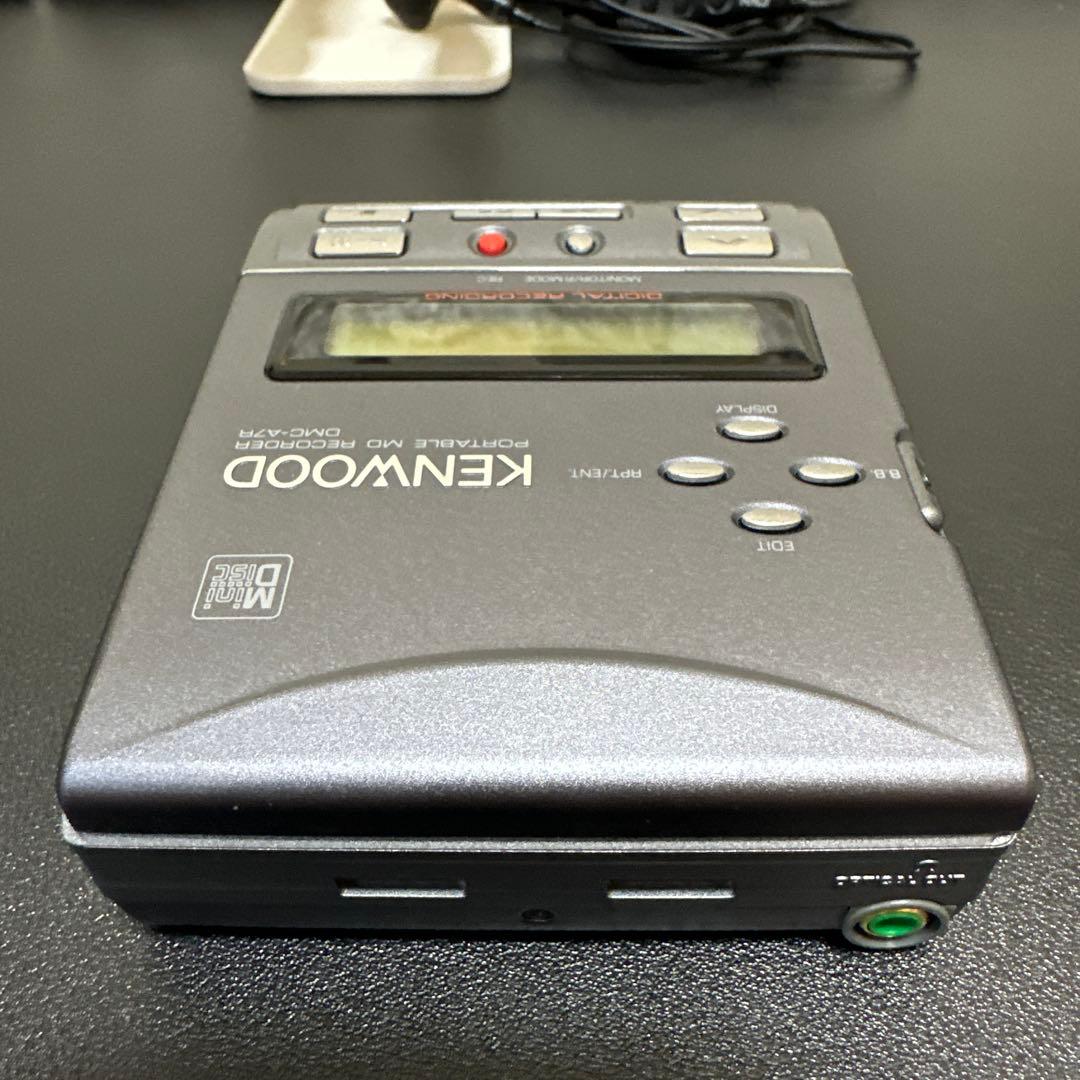 美品　KENWOOD ポータブル MDレコーダー DMC-A7R ジャンク現状品