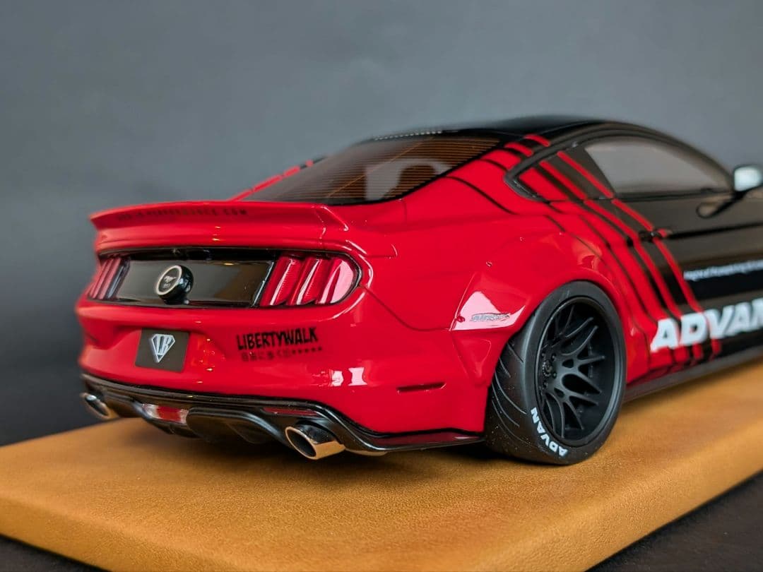 GTスピリット 1/18 Ford Mustang LBWK ASIA EXC