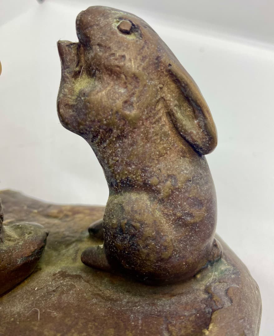 ブロンズ ・彫刻 ・人とウサギ「聖徳太子銅像」？在銘
